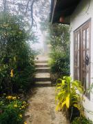 LAKE AND LAKE HOMESTAY
