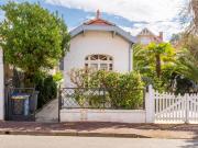 Holiday Home La Petite Arcachonnaise by Interhome