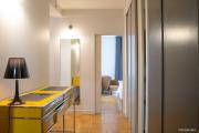 Moderne 2 pièces en plein Paris au bord de Seine