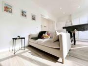 Le Bruna: Apt 4 prs, Clim, 10 min plages