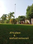 JEYs Place