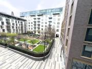 Tower Bridge, London Luxury Flat with Beautiful Garden Views