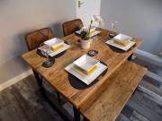 Modern 3 Bed - Lincoln - Parking