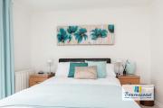 HERBERT COTTAGE by BOURNECOAST - A Charming "Cottage Style" Maisonette with a Courtyard and WIFI - FM9583