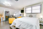 Ocean City Loft-Style Apt, Close to Beaches!