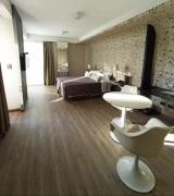 Palermo Hollywood, studios best location!