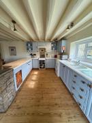 Top Studdon Top Studdon