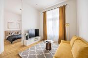 Cozy Dream Home in the Heart of Budapest Cozy Dream Home in the Heart of Budapest