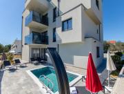 Luxury Villa V2 Apartments - Pool, Rooftop & Panoramic Views