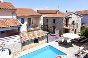 Family friendly apartments with a swimming pool Tar, Porec - 22755