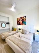 La Reina Apartment by the Sea