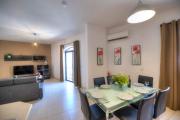 St Julians lovely 3 bedrooms by Homely