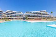 ViVi Homes - Dali - Pool, Sauna, Gym & Sea View