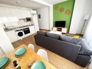 Beautiful & shiny apartment