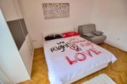 Ferienwohnung für 8 Personen ca 90 qm in Duće-Rogač, Dalmatien Mitteldalmatien