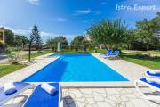 Apartment Susnjici 3 with Pool, Children Playground and Terrace