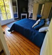 Maison Briand - Petite chambre chez lhabitant - Melun Centre - Wifi, Netflix, Smart TV, Lit à mousse mémoire de forme