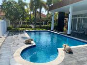 Pool Villa Hua Hin Nong Kae near Bluport just 4 mins drive 3 bed and ensuite bathroom less than 10 mins drive to the Hua Hin and Takiab beach