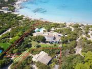 Elegante Villa WI-FI GRATIS con terrazza sul mare quasi a toccare lacqua