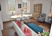 West Pallant Georgian Townhouse in City Centre with Courtyards, BBQ & Log Burners - Dogs Welcome! Chichester Holiday Properties West Pallant Georgian Townhouse in City Centre with Courtyards, BBQ & Log Burners - Dogs Welcome! Chichester Holiday Properties