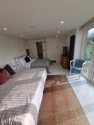 Top Leighton Buzzard