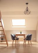 ++++ CENTRAL COSY DUPLEX ++++ A 5 MIN DES REMPARTS ET 12 MIN DE PLACE DALTON A PIEDS