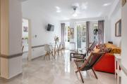 Psiri gem from In Vivo Apartments- Spacious 1st floor Apartment with Balcony in Athens historic center