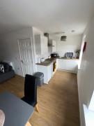 Riverside Relax 1 bedroom near Airport and City Centre PL