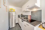 Grand T2 Clim & Wifi en Rez de villa proche mer