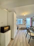 * Maison chez J&J - Cité médiévale *