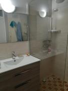 Jolie villa provençale avec piscine et vue mer