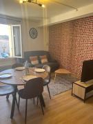 appartement. 2 à 4 pers. lit Queen-size. Au calme.