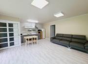 Gapyeong Chorok Jeongwon Gyegok Dokchae Pension