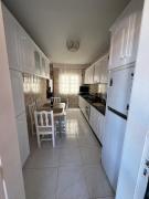 Retro Vintage Toscal Bus stop 5p