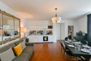 Huge and bright 4BD for 10 guests Sacre-Coeur