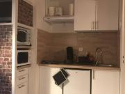 Appartement 2 pièces central avec garage aux Angles - FR-1-593-111