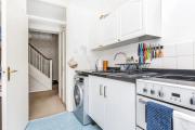 Beautiful Flat with balcony in Swiss Cottage, London - Pass the Keys