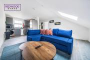 Centrally Located Serviced Apartments in Aldershot Town Centre, Free WiFi By Redwood Stays