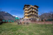 La Kailasha Regency - Mountain view Luxury Stay