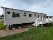 3 Bedroom Stylish Caravan - Vans With Business Sign Not Allowed