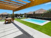 Bungalow + Piscina independiente