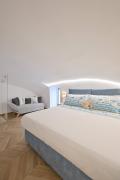 Top Ischia