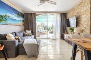 Beachfront Private Apartment in Pueblo Torviscas Sunset Harbour