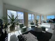 Maison vue mer, port et ville