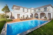 Luxury Villa Luna with a pool