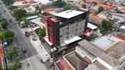 Eno Front One Hotel Semarang