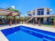 Karma Seas Holiday Home