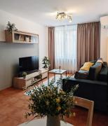 Peaceful Victory Square Home