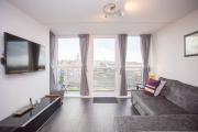 Beautiful Flat with Panoramic Views over the City Beautiful Flat with Panoramic Views over the City