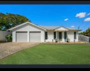 Four bedroom large family home close to Ipswich city